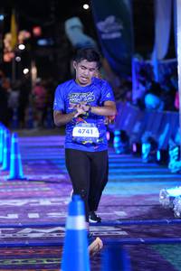 BIB: 4741
                            <button type="button" onclick="openModal(26222286)" class="btn btn-primary btn-sm float-right btn-popup" data-toggle="modal" data-target=".modal-high-quality">
                        <i class="fas fa-shopping-cart"></i> Add to Cart
                    </button>
                                            <button type="button" onclick="isThisMe(26222286, true)" class="btn btn-success btn-sm float-right btn-popup btn-isme hidden" data-toggle="tooltip" data-placement="bottom" title="นี่คือรูปของคุณใช่ไหม คลิกที่นี่เพื่อเอาเข้าอัลบั้ม">
                        <i class="fas fa-plus"></i> Add to album
                    </button>
                    <button type="button" onclick="isThisMe(26222286, false)" class="btn btn-warning btn-sm float-right btn-popup btn-isnotme hidden">
                        <i class="fas fa-ban"></i> Remove from album
                    </button>